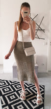 Lade das Bild in den Galerie-Viewer, Strickrock <br> versch. Farben