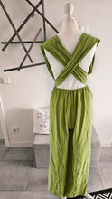 Lade das Bild in den Galerie-Viewer, Jumpsuit zum Binden
