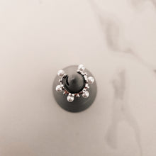 Lade das Bild in den Galerie-Viewer, Earcuff &quot;pearl&quot;
