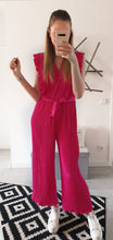 Lade das Bild in den Galerie-Viewer, Jumpsuit &lt;br&gt; versch. Farben
