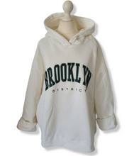 Lade das Bild in den Galerie-Viewer, Sweatshirt &quot;Brooklyn&quot;
