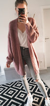 Lade das Bild in den Galerie-Viewer, Strickjacke &quot;cozy&quot; &lt;br&gt; versch. Farben
